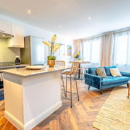 Superbe Appartement Neuf, Climatise Centre Village Le Plan-de-la-Tour Extérieur photo
