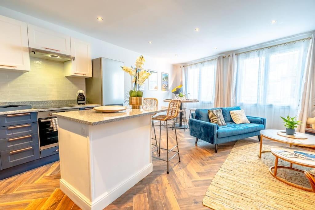Superbe Appartement Neuf, Climatise Centre Village Le Plan-de-la-Tour Extérieur photo