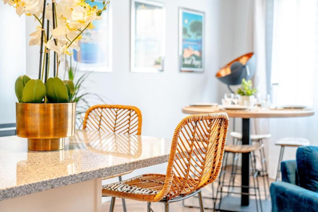 Superbe Appartement Neuf, Climatise Centre Village Le Plan-de-la-Tour Extérieur photo